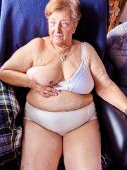 OmaGeil Hot collection of the sexy grannies