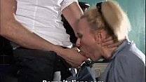 Matura scopata da cazzo giovane e duro – granny fucked by young hard cock –